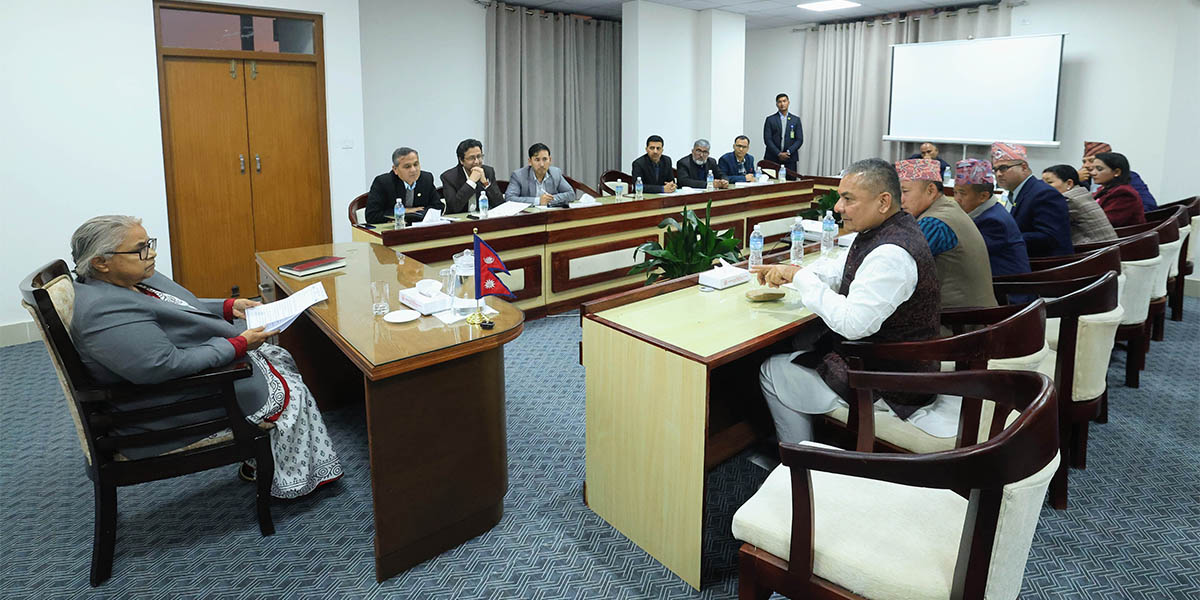 प्रधानमन्त्री कार्की र दुर्गा प्रसाईंको टोलीबीच भेटघाट तथा छलफल