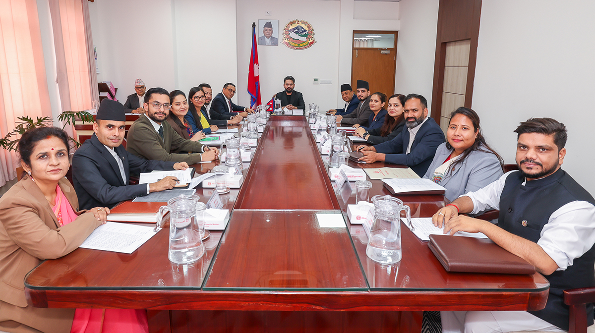 शक्तिशाली सरकारलाई संसद्को डर ? अधिवेशन रोकेर अध्यादेशकाे भर