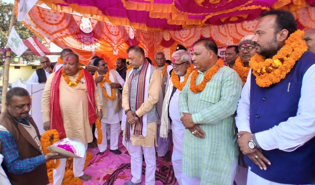 जसपा र लोसपाका केन्द्रीय नेताहरू कांग्रेसमा प्रवेश