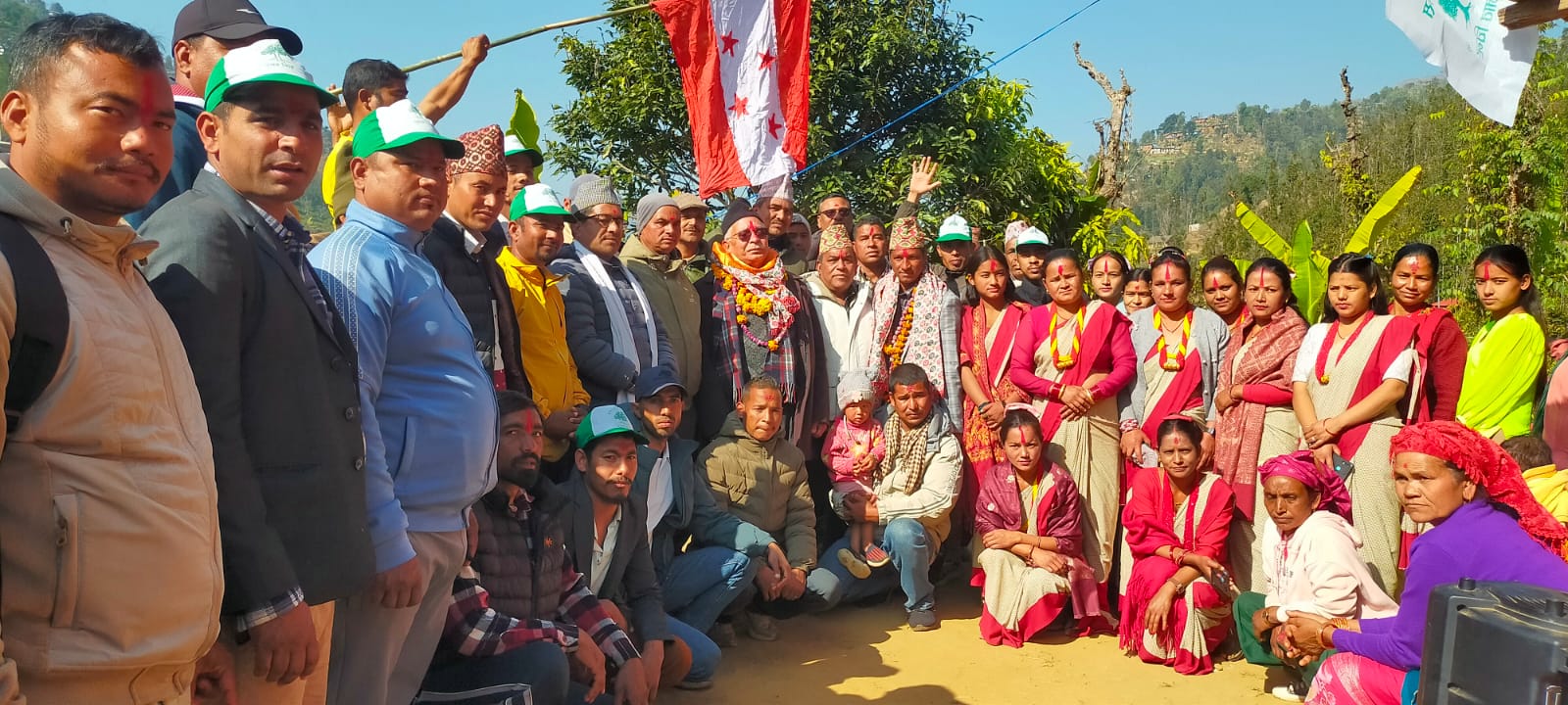 रुकुमका राजुलाई जेष्ठ नागरिकको आशीर्वाद, युवाको साथ