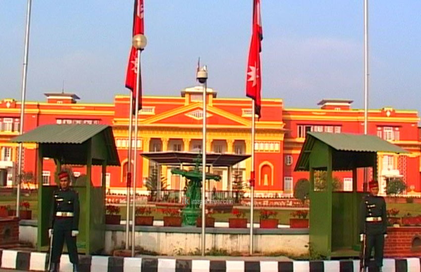 नेपालीबाहेकका ११ भाषामा सपथ लिँदै २४ सांसद