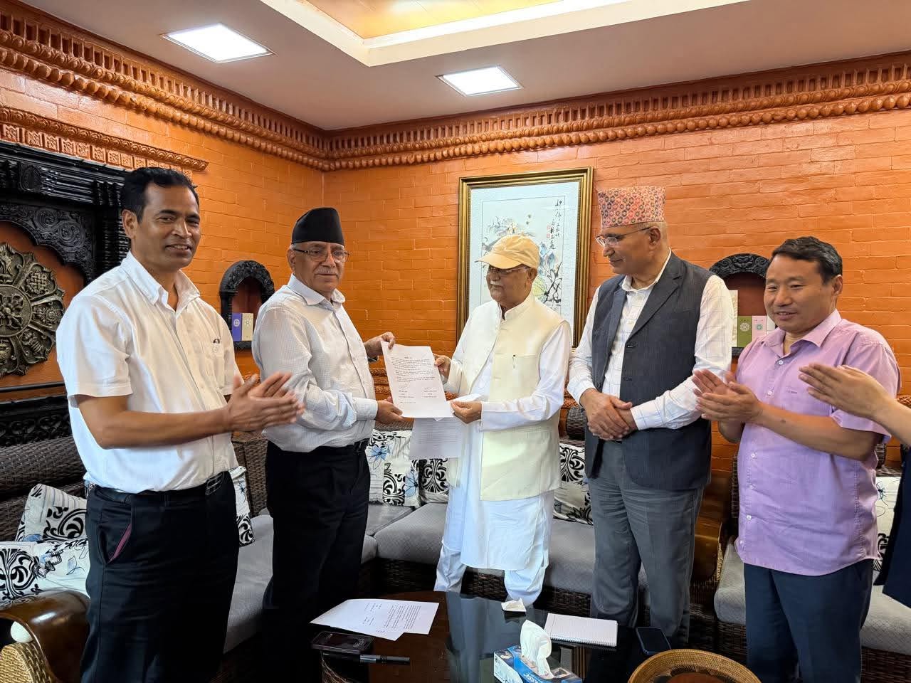 एमाले र नेकपाबीच प्रदेश सरकार गठनमा तीनबुँदे सहमति