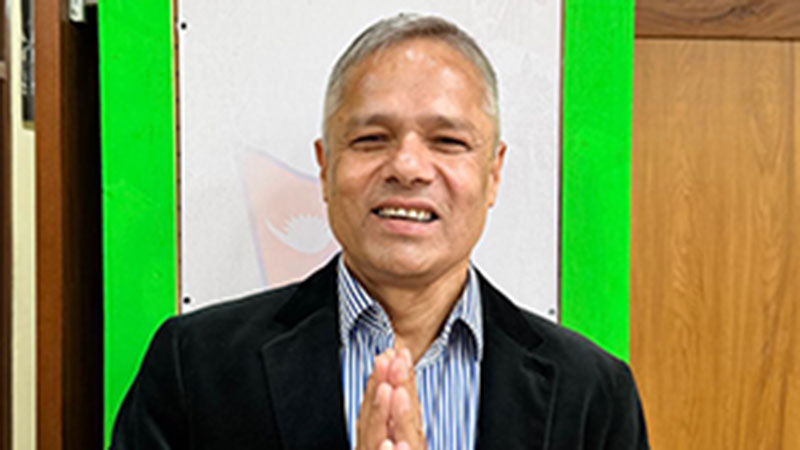 नेपाली कांग्रेसको केन्द्रीय सदस्य पदमा विश्व आदर्श पण्डितले  उम्मेदवारी दिने