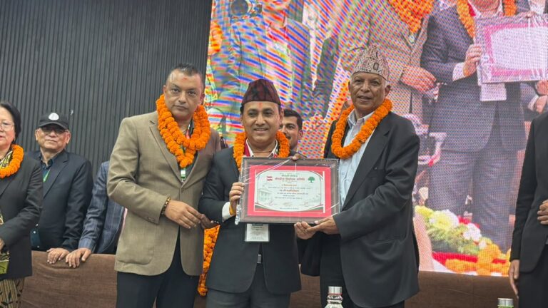आगामी दशकलाई सामाजिक रूपान्तरणमा केन्द्रित गर्न कांग्रेसका वरिष्ठ उपसभापति शर्माको जोड