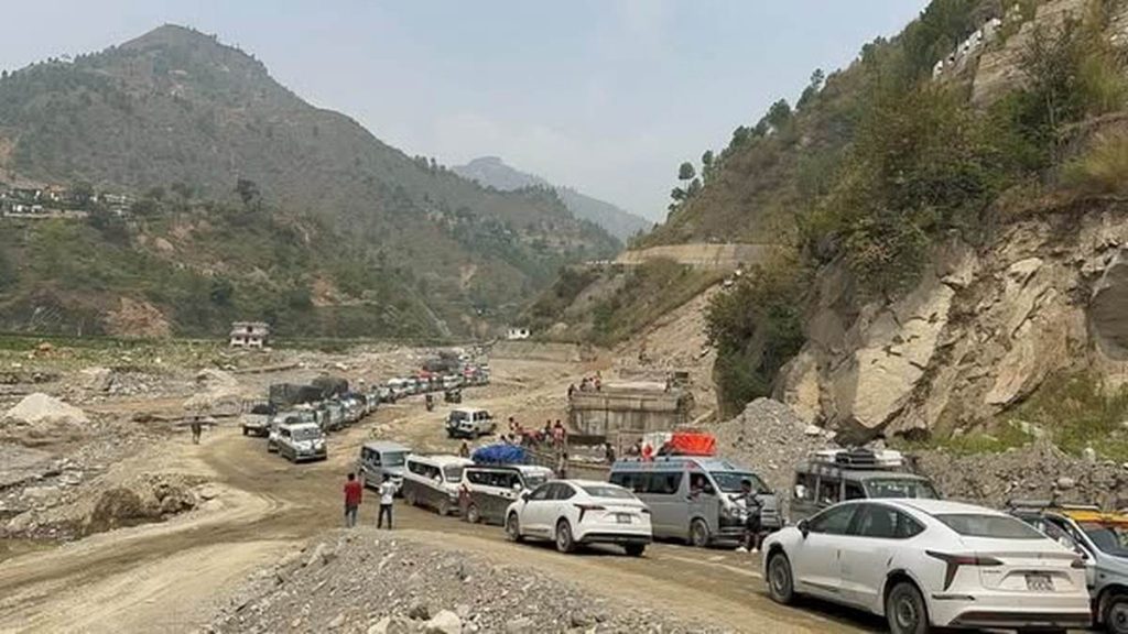 प्रमुख राजमार्गमा राति सवारी चलाउन रोक