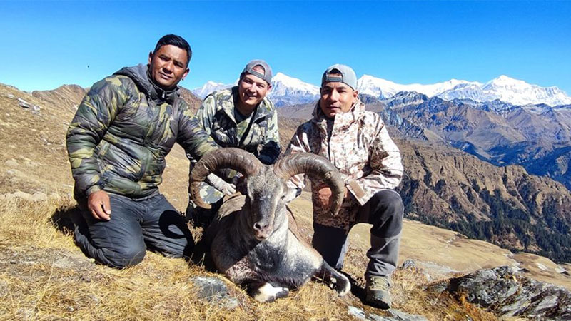 ढोरपाटनमा विदेशी सिकारीको आकर्षण