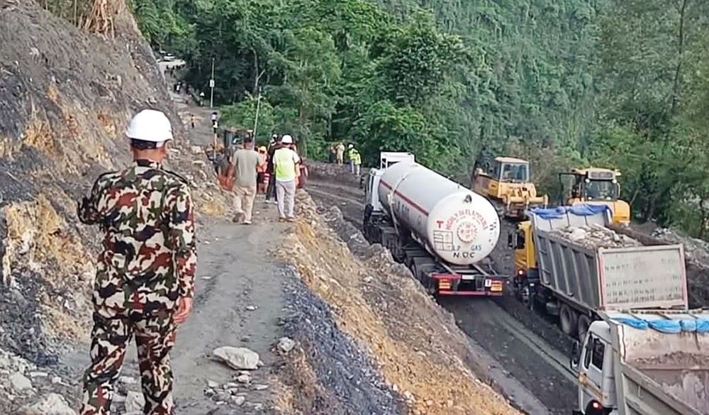 कृष्णभिरमा नयाँ ट्रयाक : दुईतर्फी यातायात सञ्चालन