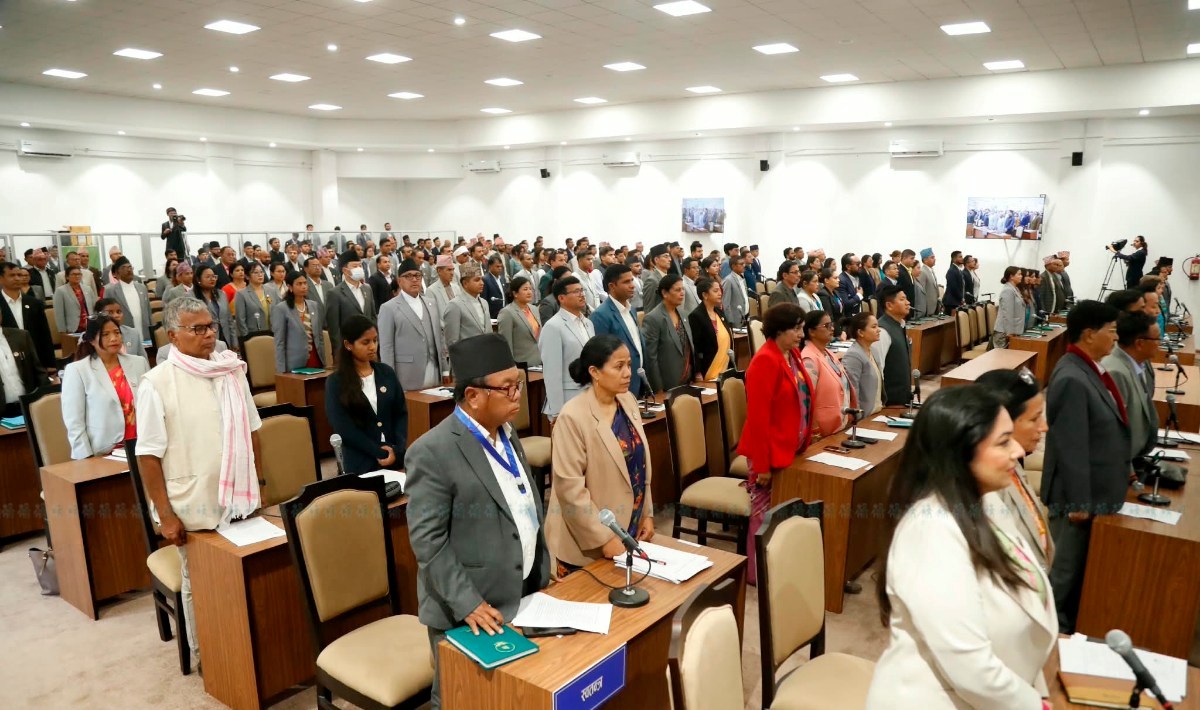 प्रतिनिधिसभाको पहिलो अधिवेशन शुरु