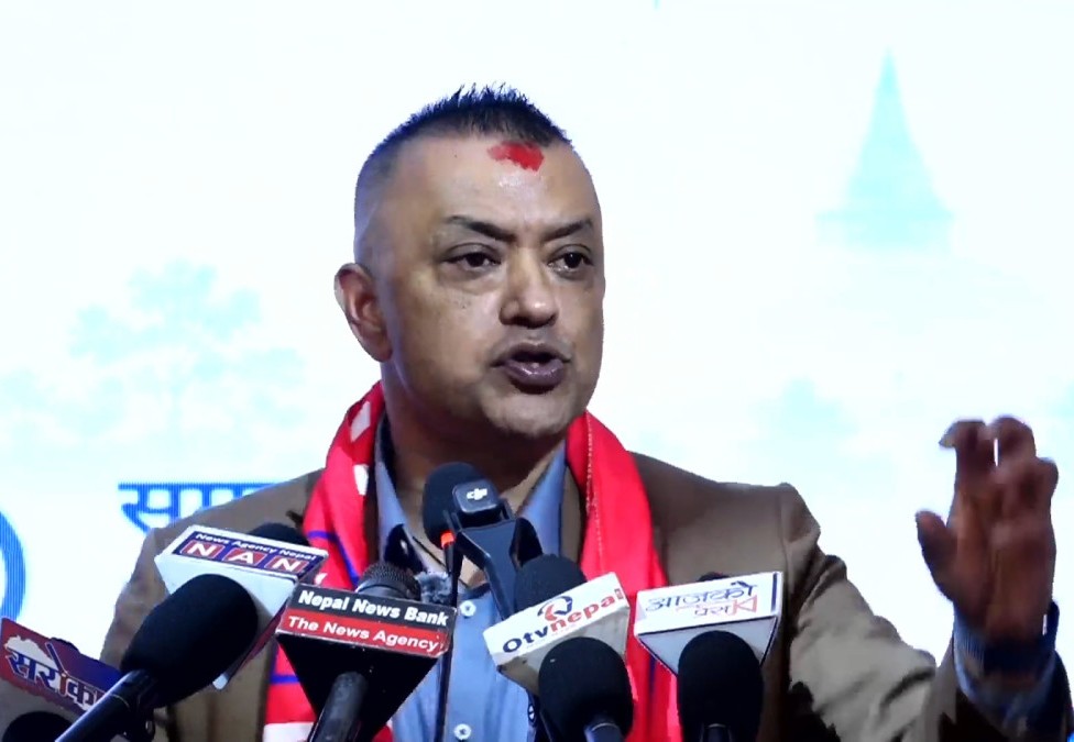 पार्टीभित्रका फोहोरलाई सफा गर्दै लैजाने कांग्रेस सभापति थापाको प्रतिवद्धता