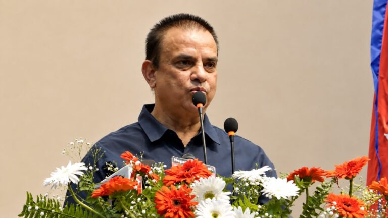 ५० वर्षअघिदेखि नै महानगर बिग्रिन थालेको हो : आचार्य