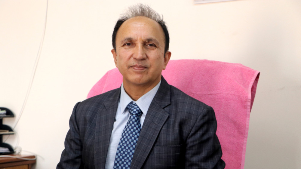 विश्वविद्यालयमा अनुदान आयोगको अध्यक्षमा केसी