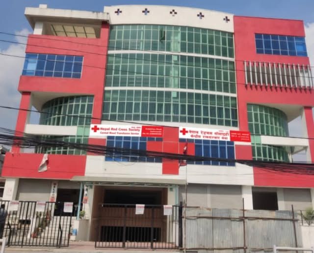 ब्लड बैक’मा रगतको मौज्दात सकियो, रक्तदान गरौँ : नेपाल रेडक्रस